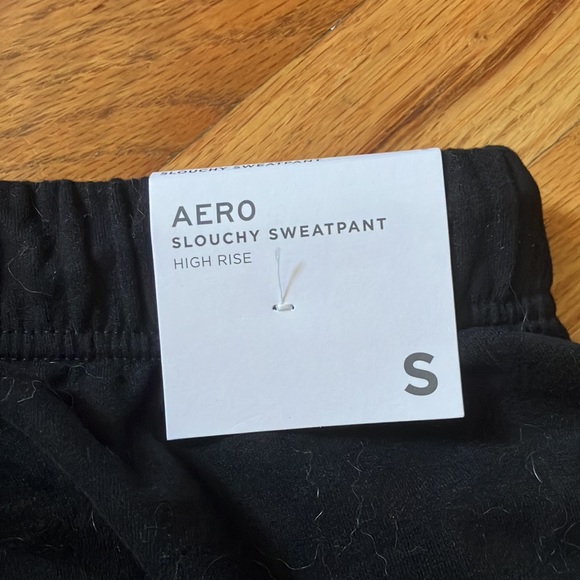 Cute black sweatpants new with tags never worn good quality from Aeropostale - Picture 5 of 5